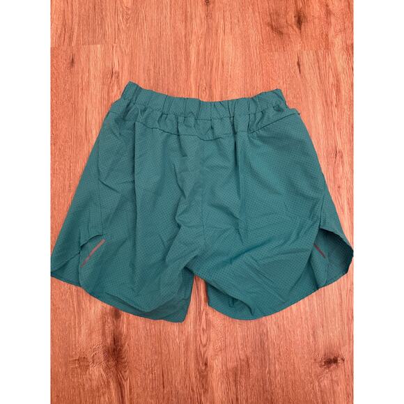 Squat Wolf Bright Blue Shorts with Compression Size Medium - Picture 3 of 3